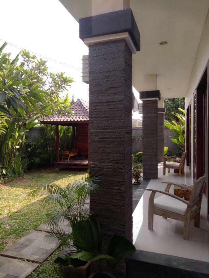 Guest House Reisya Nusa Dua  Dış mekan fotoğraf